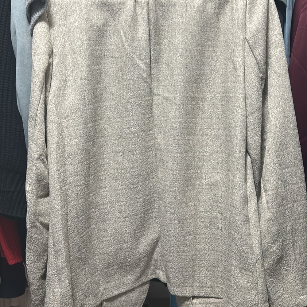 Tan blazer - Picture 4 of 4